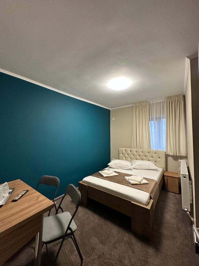 Hotel Freedom&Relax Buzău Esterno foto